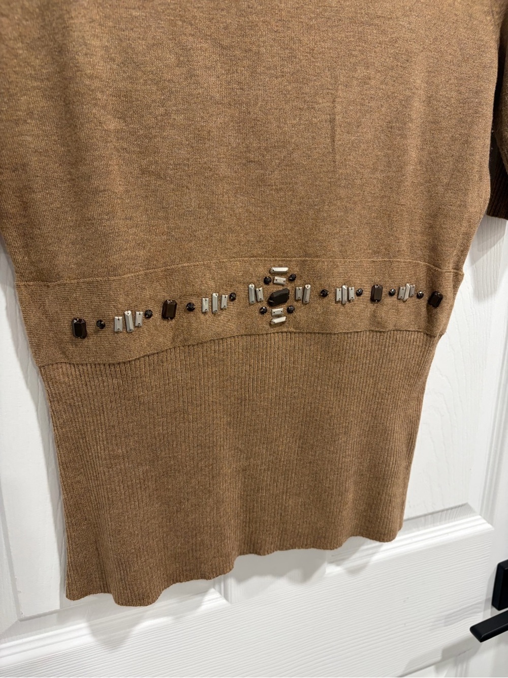 Deane & White Petite Women's Brown Short-Sleeve Cowl Neck Sweater - Picture 4 of 7